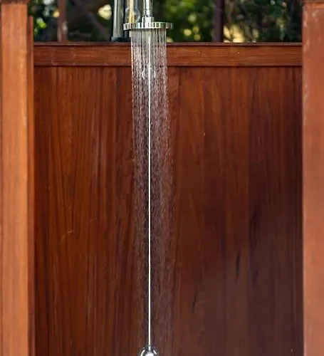 Isabelle With Superb Views Villa