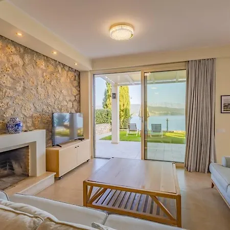 Isabelle With Superb Views * Lygia (Lefkada)