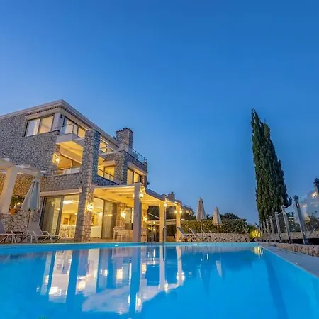 Isabelle With Superb Views Villa Lygia (Lefkada)