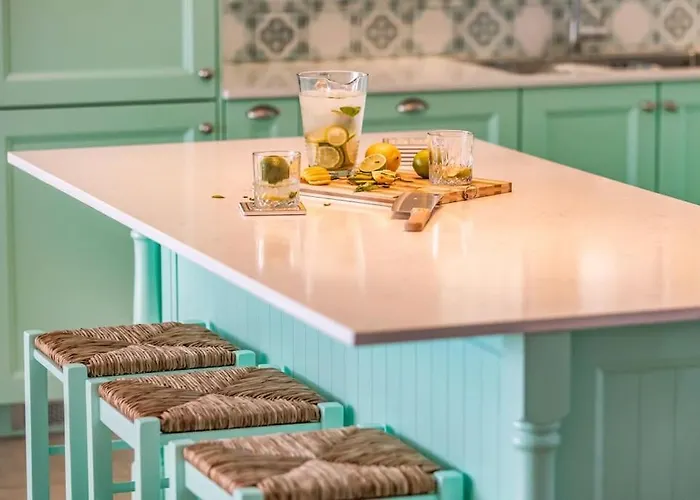 Villa Isabelle With Superb Views